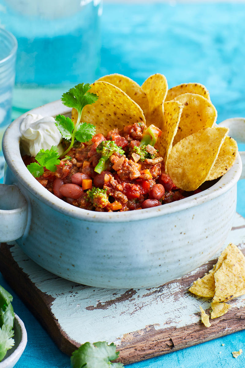 Gluten-free Mediterranean stuffed capsicums , Cheesy taco pasta , How do you fry mince?, How long should you cook mince for?, Can you put hot mince straight in the fridge?, How long does cooked mince last in the fridge?