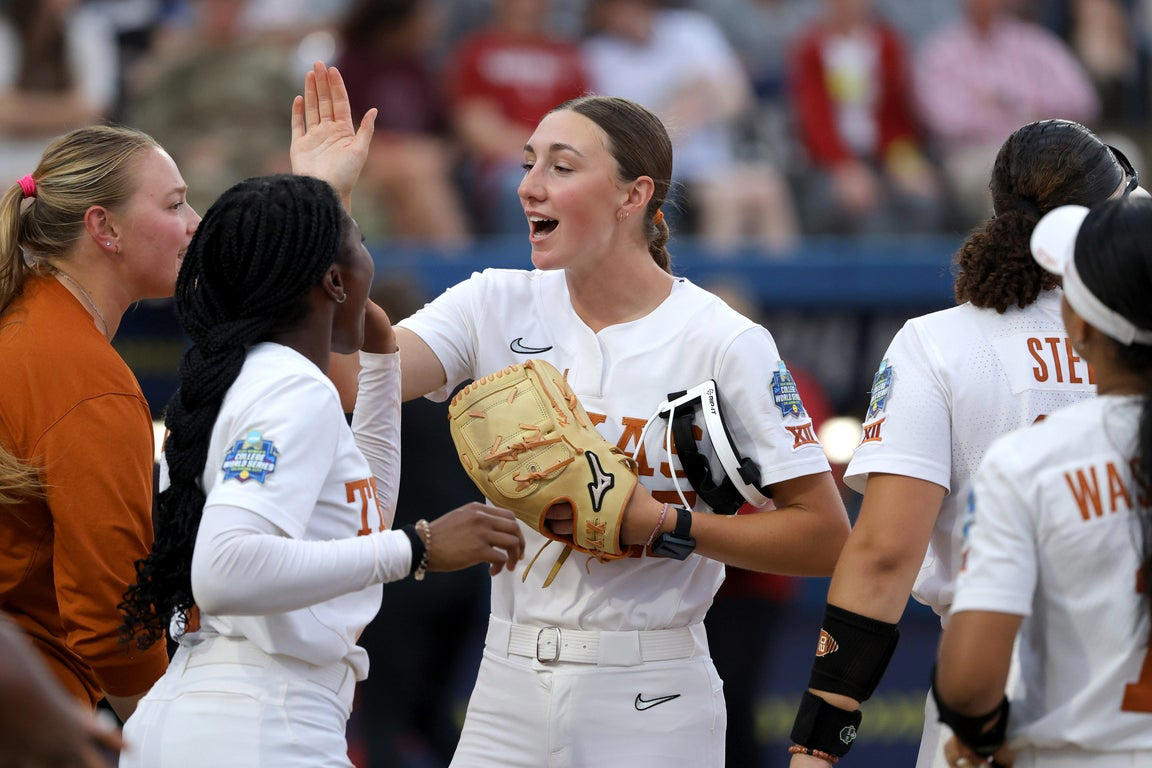 Unforgettable photos from the 2024 Women's College World Series softball championship