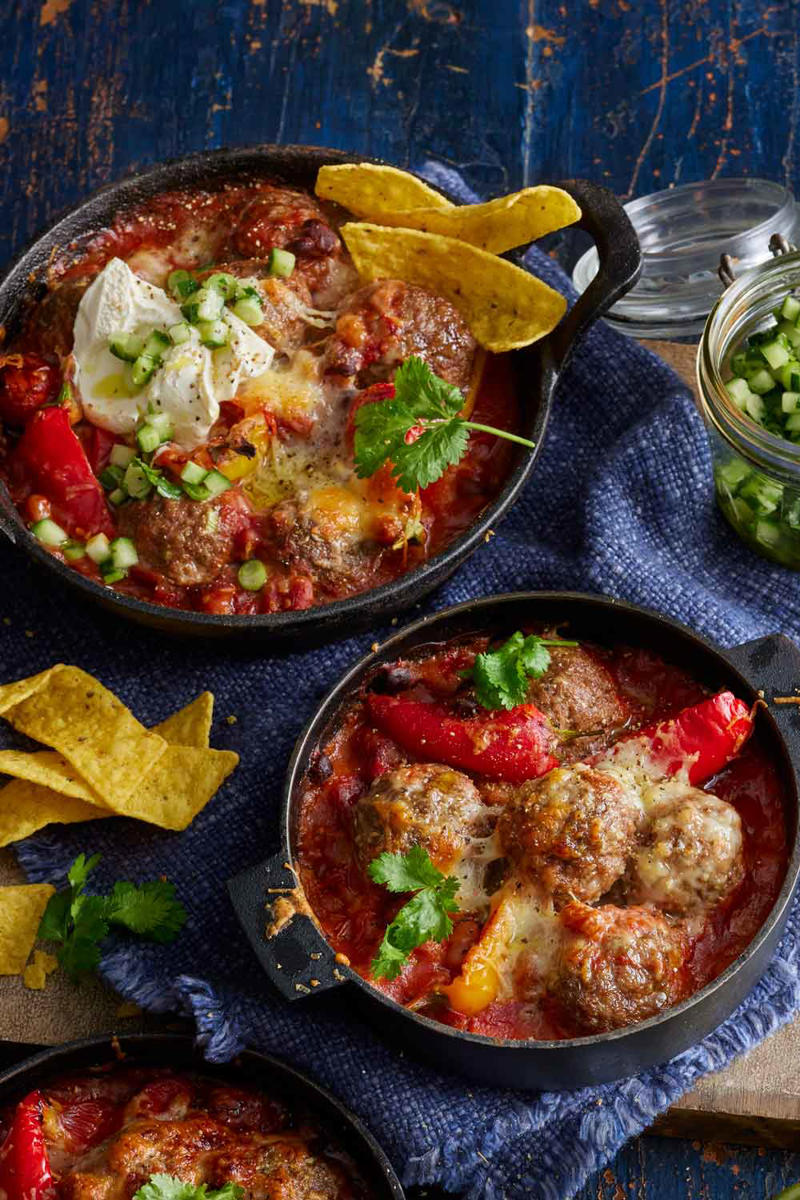 Gluten-free Mediterranean stuffed capsicums , Cheesy taco pasta , How do you fry mince?, How long should you cook mince for?, Can you put hot mince straight in the fridge?, How long does cooked mince last in the fridge?