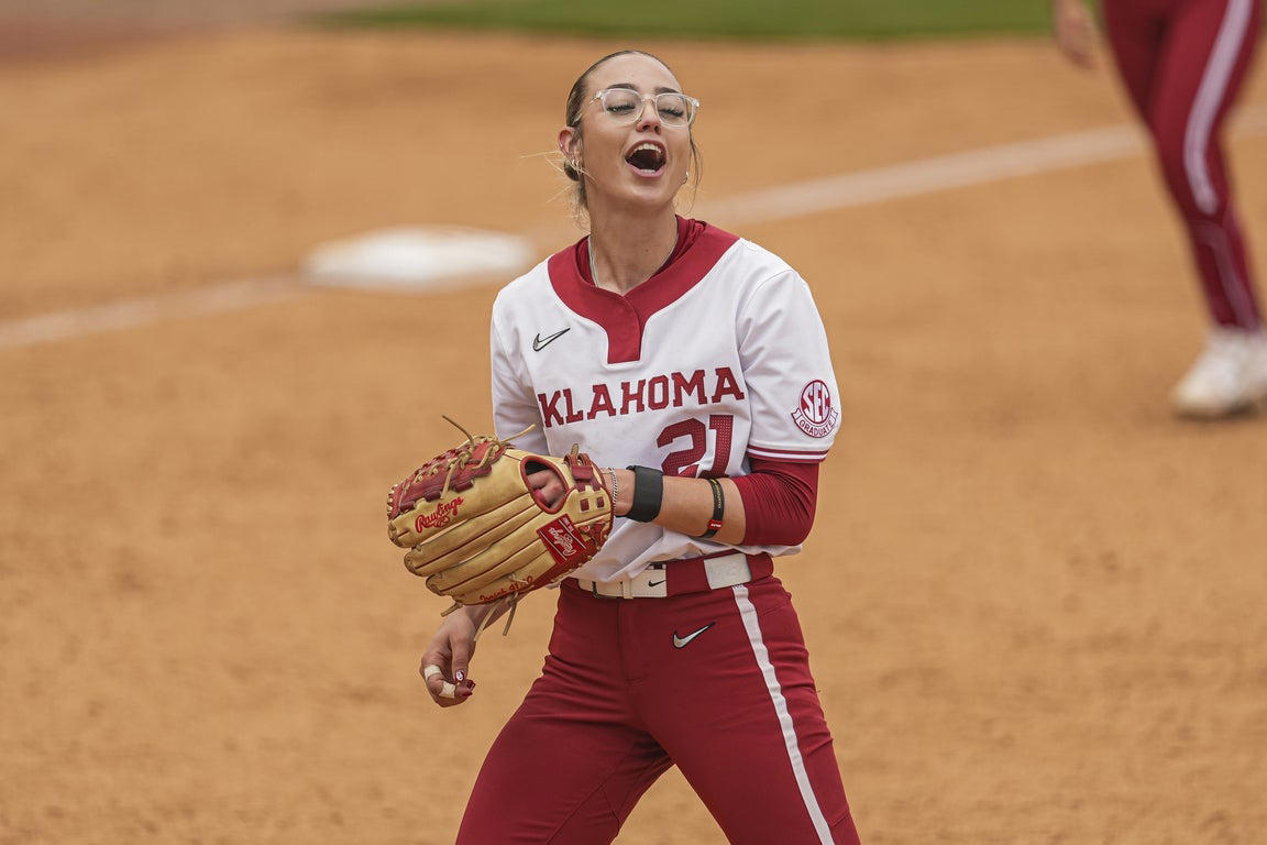Top women's softball photos from Thursday at the SEC tournament
