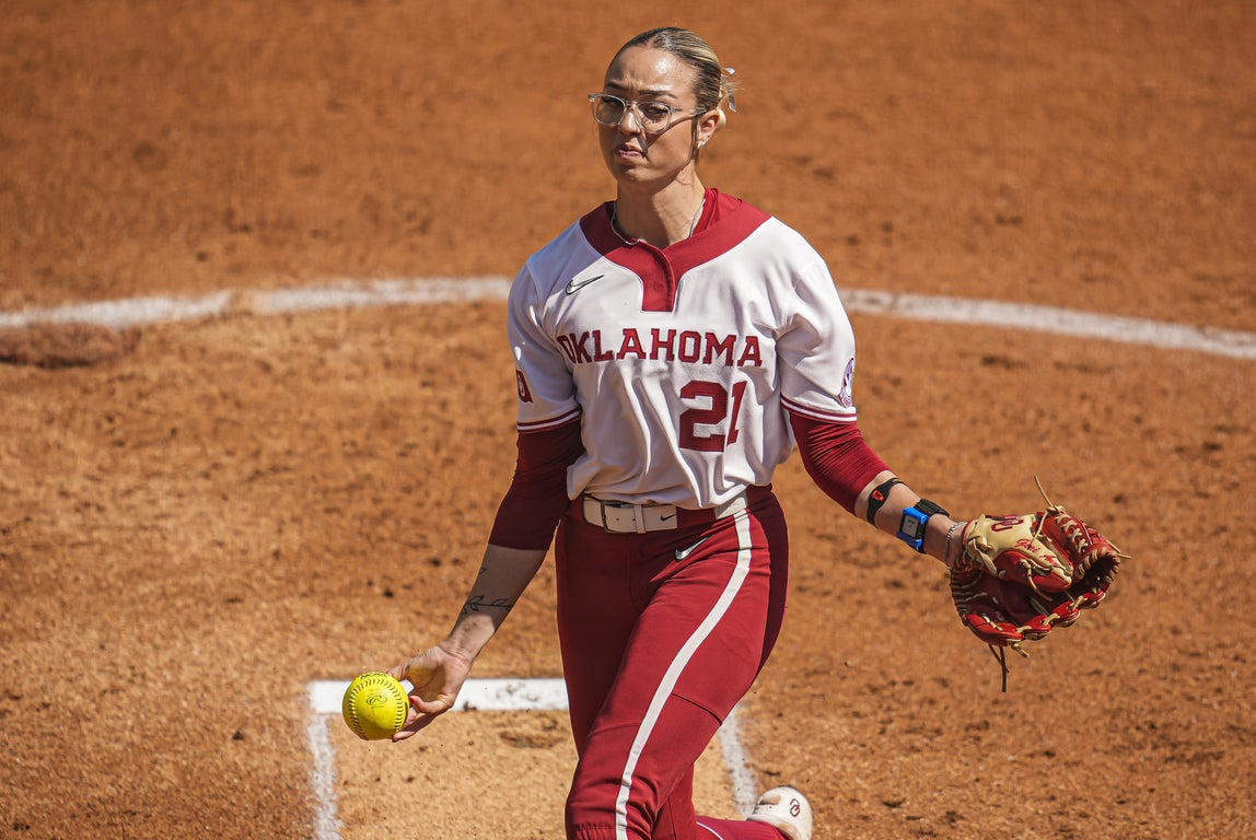Top women's softball photos from Thursday at the SEC tournament