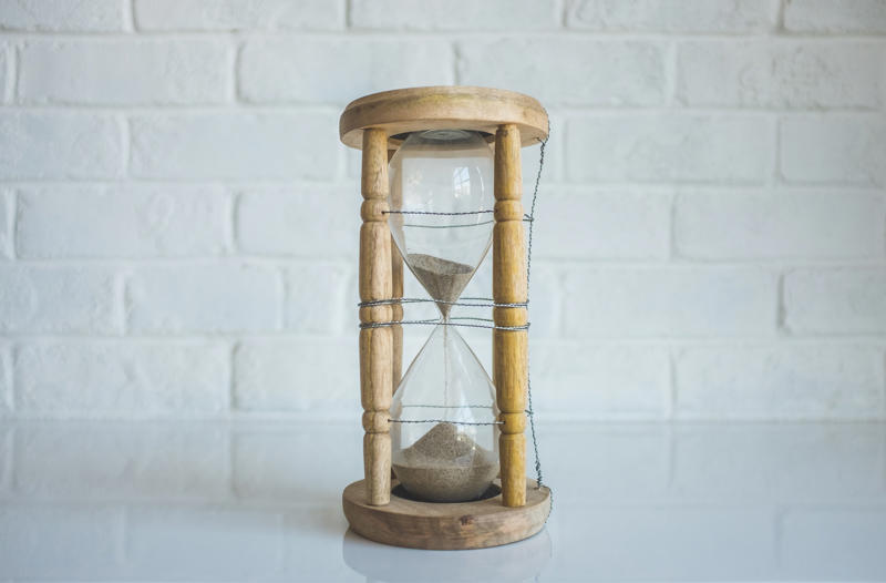 A monumental clock, Jeff Bezos, the great investor, The construction of the clock, Danny Hillis, the mastermind, Hillis resume, Long Now Foundation, An organization that fosters long-term thinking, 'The Clock of The Long Now', Where is it being built?, What is it made of?, Solar energy, Sunlight: time settings, Will time corrode it?, The perfect spot of a clock, The ticking of the clock, The big question, The answer is reflection, Philosophical questions, Danny Hillis statement on the Foundation page, Art and science
