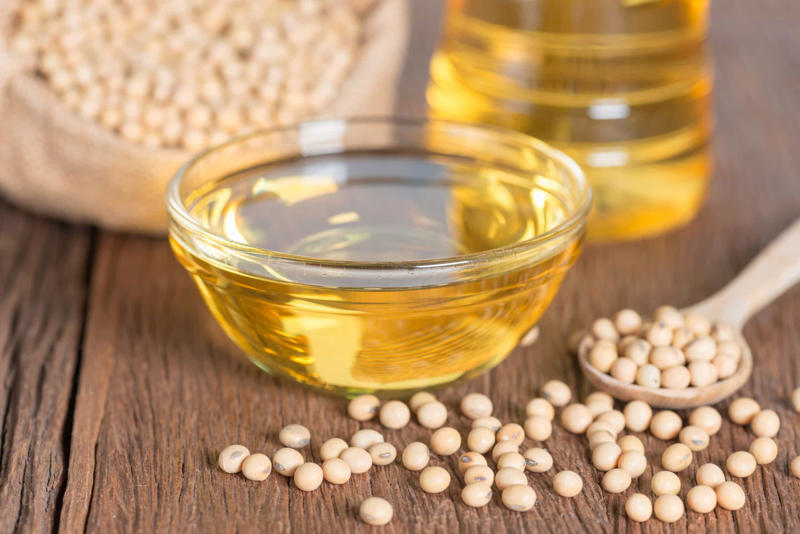 Protein-rich foods, Iron-rich foods, Cacao and cocoa, Matcha tea, Chili peppers, Omega-6 fatty acids, Fruit juice, 'Dirty dozen' fruits, Processed foods