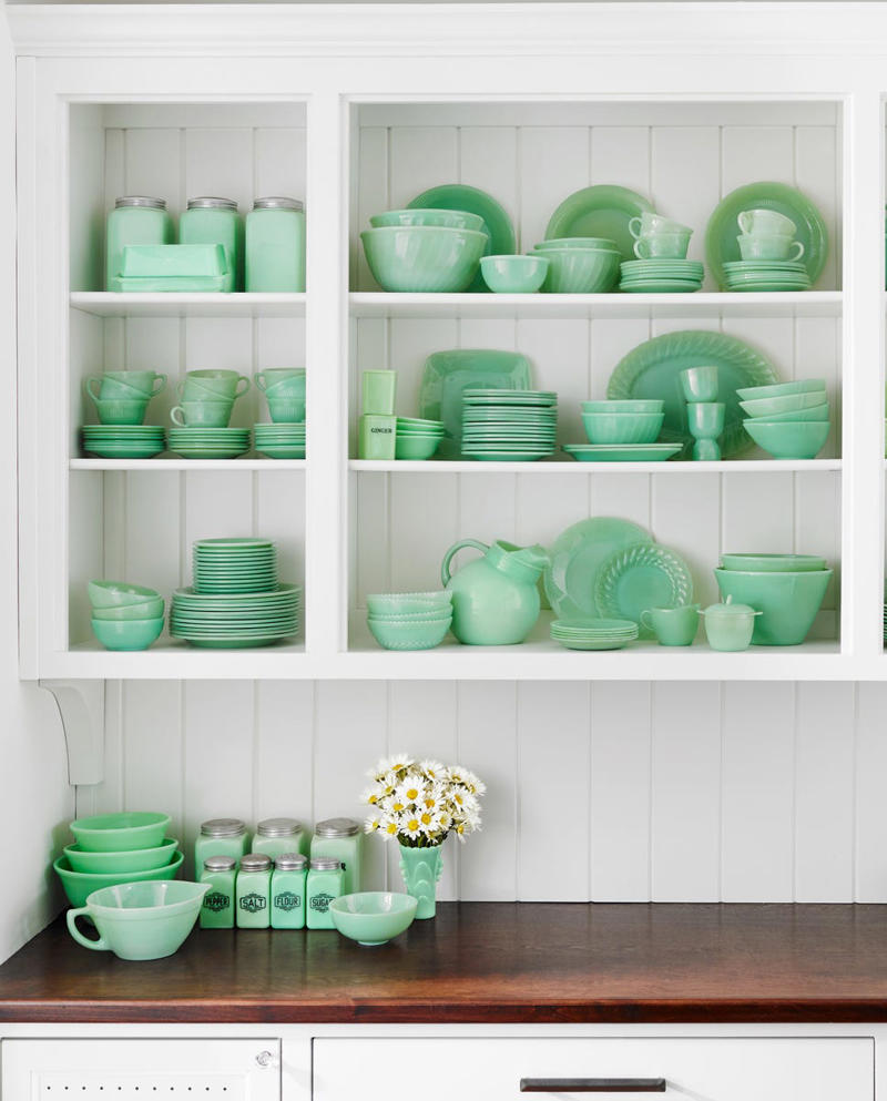 Jadeite, 4-H Memorabilia, Girl Scout Gear, Cabbageware, Passata Bowls , Landscape Paintings, McCoy Pottery, Belleek Dinnerware, Depression Glass