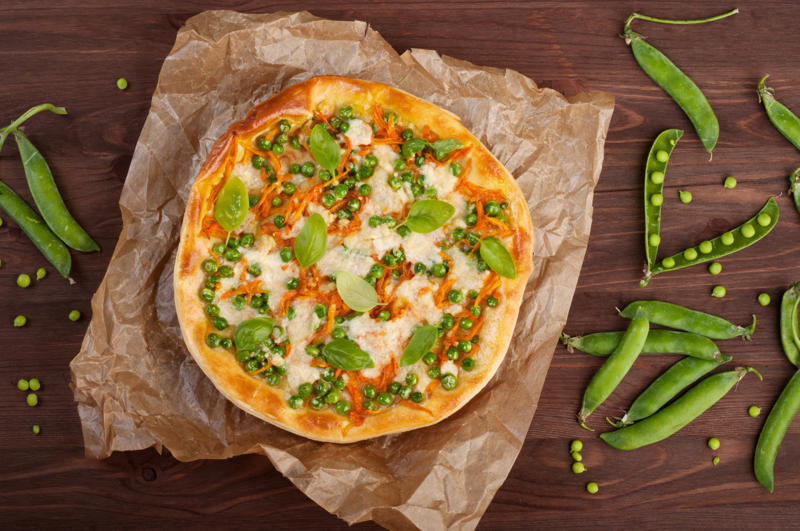 Where did pizza originate?, The first pizza topping, Pickle pizza, USA, Sardine pizza, Italy, Cheeseburger pizza, USA, Caviar pizza, Sweden, Chicken with Catupiry pizza, Brazil, Reindeer meat pizza, Finland, Romeo and Juliet, Brazil, Dessert pizzas, Brazil, Breakfast pizza, Australia, Green peas, Brazil, Squid pizza, Japan, Tandoori chicken pizza, India, Seafood pizza, Italy