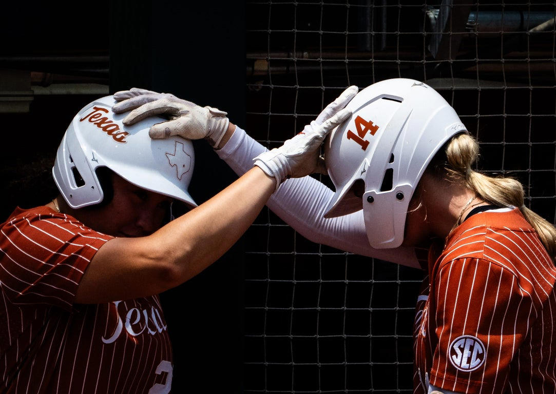 Radiant photos from Saturday's NCAA softball tournament action