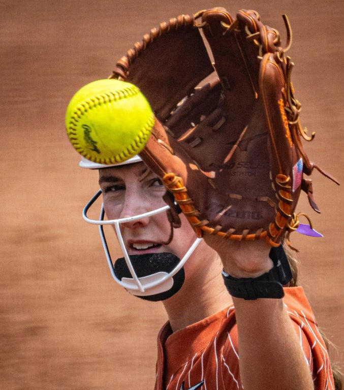 Radiant photos from Saturday's NCAA softball tournament action