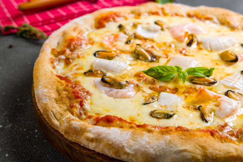 Where did pizza originate?, The first pizza topping, Pickle pizza, USA, Sardine pizza, Italy, Cheeseburger pizza, USA, Caviar pizza, Sweden, Chicken with Catupiry pizza, Brazil, Reindeer meat pizza, Finland, Romeo and Juliet, Brazil, Dessert pizzas, Brazil, Breakfast pizza, Australia, Green peas, Brazil, Squid pizza, Japan, Tandoori chicken pizza, India, Seafood pizza, Italy