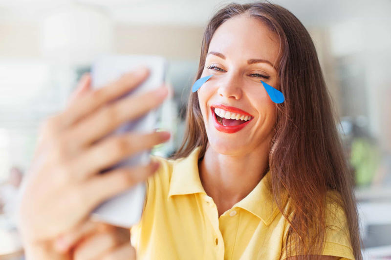 Grimacing face, Alternate text, Alternate emojis, Clapping hands, Loudly crying face, Tick/checkmark, Red love heart