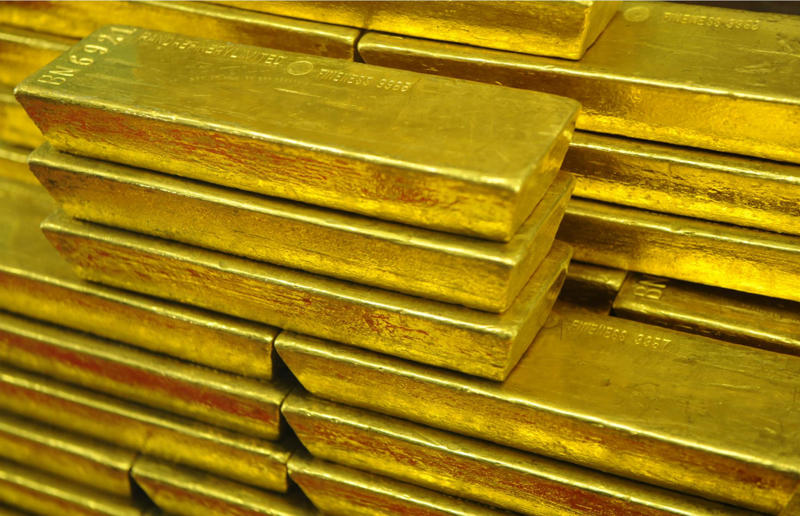 Gold bars in a back garden, France: $887,000 (£666k) The people who struck gold in unexpected places, Gold coins found in a pub, Ireland: value unknown, South African gold coins, UK: up to 3,000 (£100k), US gold coins in a London garden, UK: 4,000 (£98.2k), Gold bars in an airport bin, South Korea: 9,000 (£240k), Crushed chalice in a potato field, UK: 3,000 (£250k), Gold hoard in a piano, UK: 5,000 (£500k), Gold bars in a back garden, France: 7,000 (£666k), A home with hidden gold, France: .8 million (£2.9m), Gold Rush hoard buried under a tree, USA: million (£7.5m)