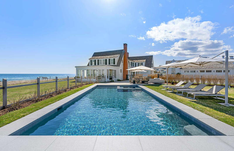 Taylor Swift's homes: from Nashville to New York City, In her billionaire era, Where did Taylor Swift grow up?, Taylor Swift's childhood home on a Christmas tree farm, Taylor Swift's childhood bedroom, Taylor Swift's teenage family home, Taylor Swift's first apartment in Nashville, Taylor Swift's Cape Cod-style home in Beverly Hills, Taylor Swift's grand Nashville estate, Taylor Swift's mid-century modern home in Los Angeles, Taylor Swift's coastal estate in Massachusetts, Taylor Swift's Rhode Island beach mansion, Taylor Swift's Tribeca penthouses, Taylor Swift's landmark Los Angeles mansion, Taylor Swift's Cornelia Street rental in New York City, Taylor Swift's Tribeca townhouse, Taylor Swift's fourth Tribeca apartment, Embracing a slower pace of life