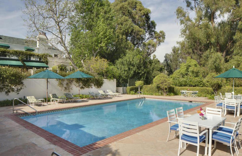 Taylor Swift's homes: from Nashville to New York City, In her billionaire era, Where did Taylor Swift grow up?, Taylor Swift's childhood home on a Christmas tree farm, Taylor Swift's childhood bedroom, Taylor Swift's teenage family home, Taylor Swift's first apartment in Nashville, Taylor Swift's Cape Cod-style home in Beverly Hills, Taylor Swift's grand Nashville estate, Taylor Swift's mid-century modern home in Los Angeles, Taylor Swift's coastal estate in Massachusetts, Taylor Swift's Rhode Island beach mansion, Taylor Swift's Tribeca penthouses, Taylor Swift's landmark Los Angeles mansion, Taylor Swift's Cornelia Street rental in New York City, Taylor Swift's Tribeca townhouse, Taylor Swift's fourth Tribeca apartment, Embracing a slower pace of life