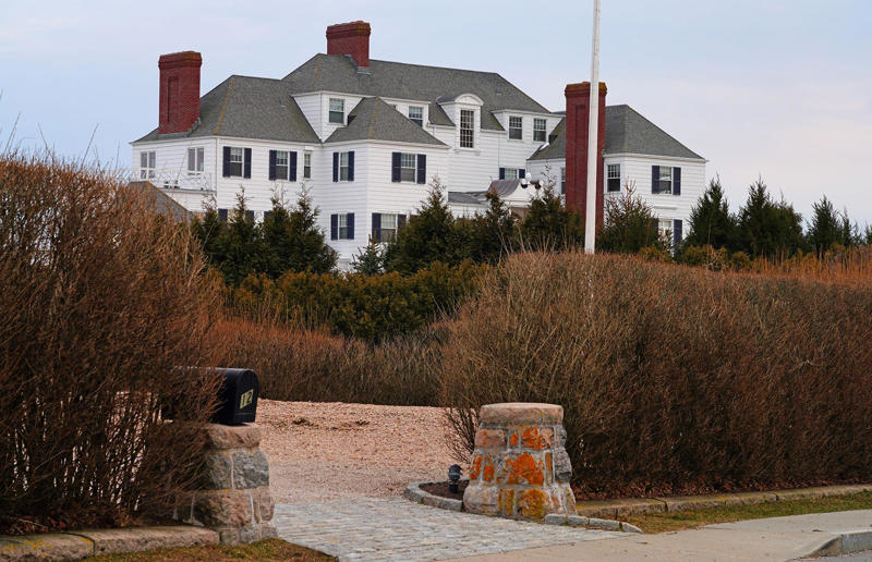 Taylor Swift's homes: from Nashville to New York City, In her billionaire era, Where did Taylor Swift grow up?, Taylor Swift's childhood home on a Christmas tree farm, Taylor Swift's childhood bedroom, Taylor Swift's teenage family home, Taylor Swift's first apartment in Nashville, Taylor Swift's Cape Cod-style home in Beverly Hills, Taylor Swift's grand Nashville estate, Taylor Swift's mid-century modern home in Los Angeles, Taylor Swift's coastal estate in Massachusetts, Taylor Swift's Rhode Island beach mansion, Taylor Swift's Tribeca penthouses, Taylor Swift's landmark Los Angeles mansion, Taylor Swift's Cornelia Street rental in New York City, Taylor Swift's Tribeca townhouse, Taylor Swift's fourth Tribeca apartment, Embracing a slower pace of life