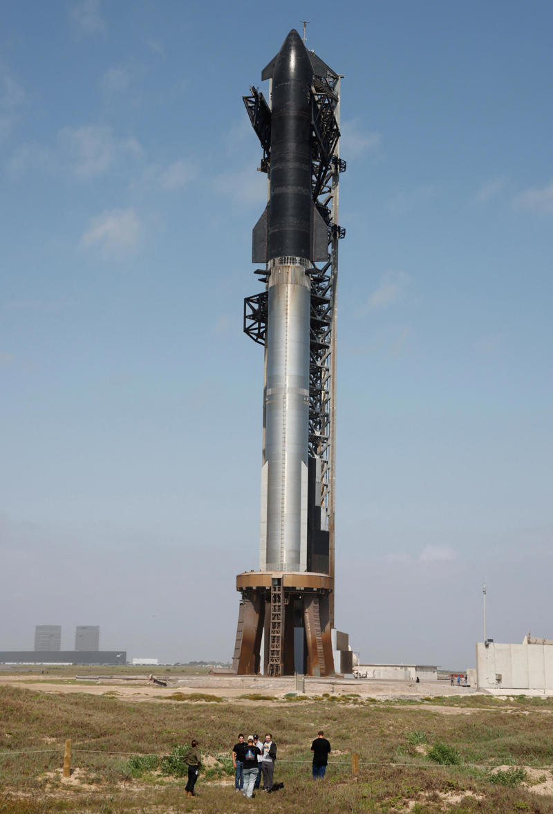 Launch initially went off without an issue , When was the ninth flight test approved?, What is Starship?, What happened on March 6 Starship flight? , How big is Starship?