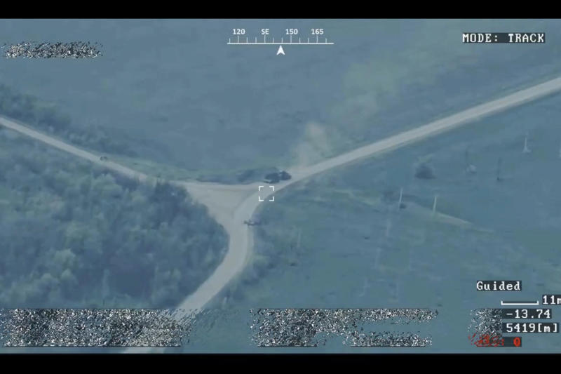They disrupted a Russian salvage operation, The Ivan Franko Group in action, Drone operators took the opportunity to strike, What the combat footage showed, The first drone swooped down on the vehicle, The BREM tried to escape but was hunted down, The video doesn’t show the BREM's clear destruction, Demilitarizing Russia by all available means, What we know about the BREM that was hit, Maybe a BREM-1M was destroyed?, Designed to evacuate tanks