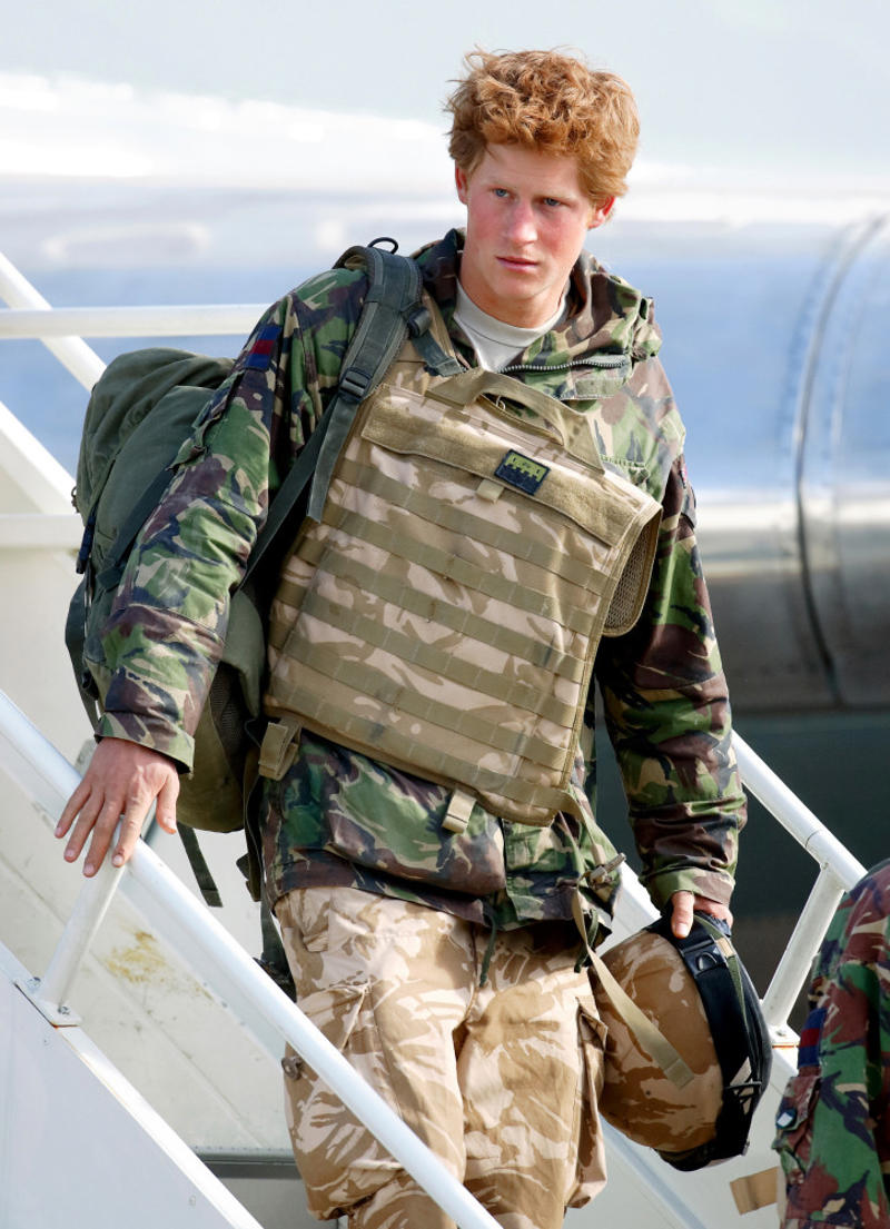 Assuming a leadership position, Princess Elizabeth during WWII, Serving in the military, Further examples, Commitment to their country, Doing charity work, Invictus Games, Making direct addresses, King George VI, 1939, Practicing diplomacy, Doing humanitarian work, King Charles III, Getting involved with philanthropy