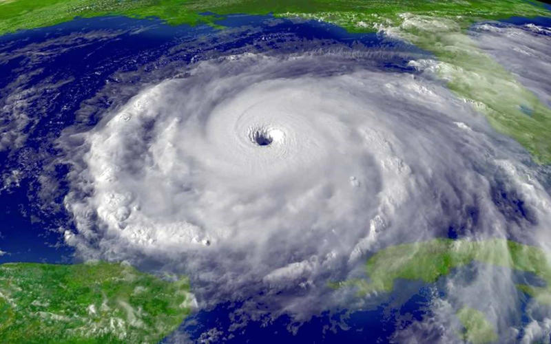 Hurricane Rita Hurricane Milton, Hurricane Rita, Low pressure, Tropical Storm Franklin, Mature thunderstorm, Extratropical cyclone, Dust storm, Icelandic Low, Hurricane Isabel, Hurricane Floyd, Tropical Storm Bonnie, Pyrocumulonimbus