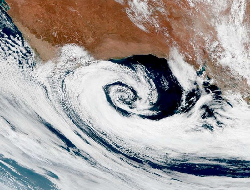 Extratropical cyclone Hurricane Milton, Hurricane Rita, Low pressure, Tropical Storm Franklin, Mature thunderstorm, Extratropical cyclone, Dust storm, Icelandic Low, Hurricane Isabel, Hurricane Floyd, Tropical Storm Bonnie, Pyrocumulonimbus