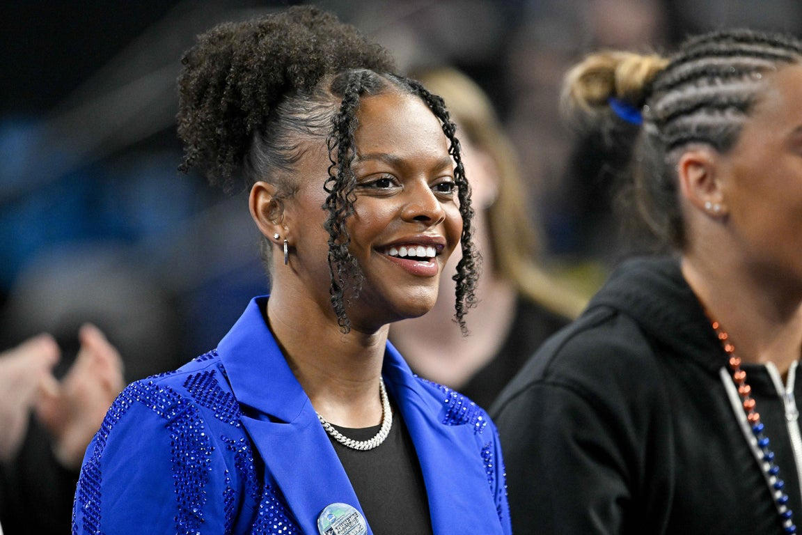 Awesome photos of the elite Florida Gators gymnastics team
