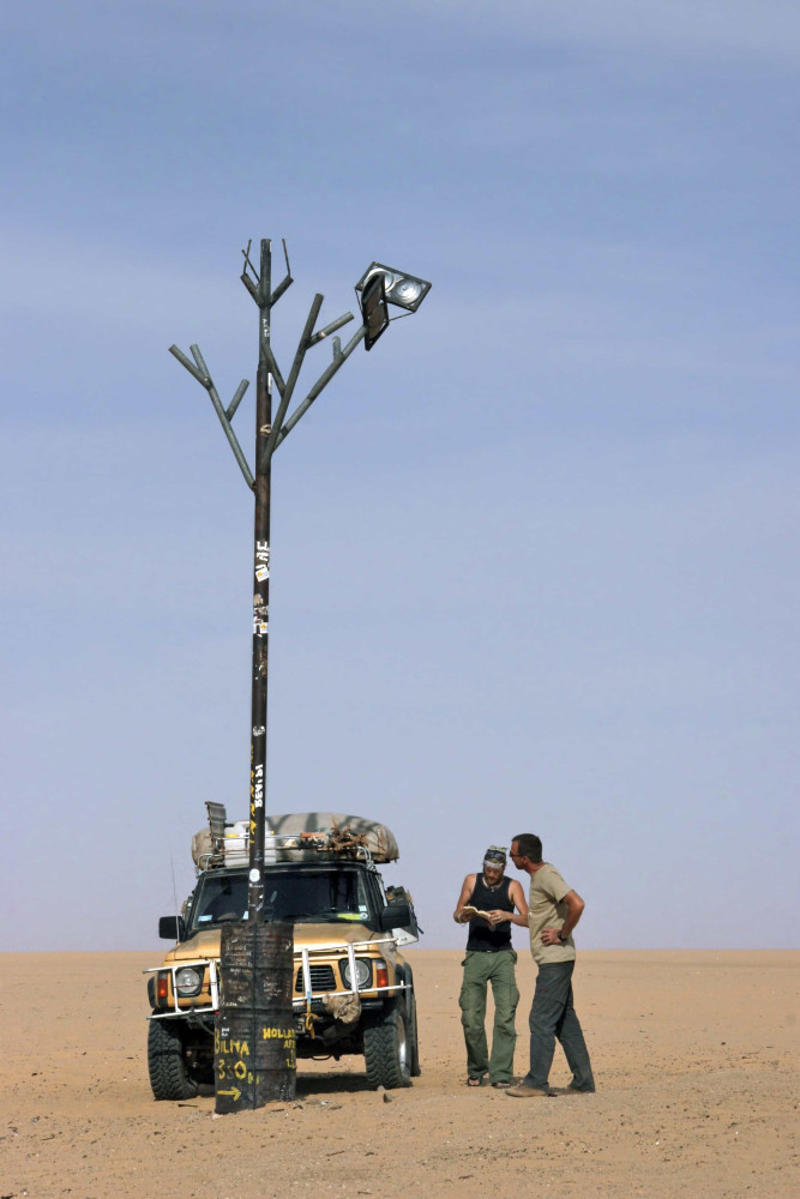 Tree of Ténéré Lonesome George, Toughie the frog, Opportunity, the Mars rover, Curiosity the rover, Sudan the rhino, Tree of Ténéré, The world's loneliest island, The "Man of the Hole"