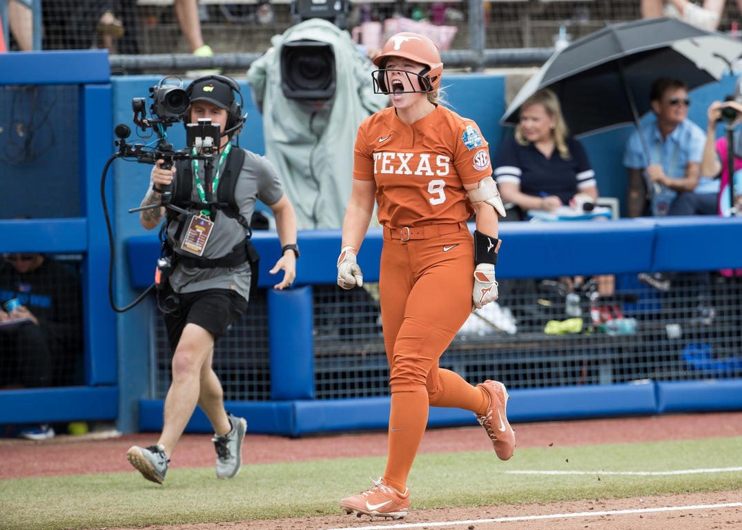 Texas defeats Florida 3-0 in WCWS opener, in photos