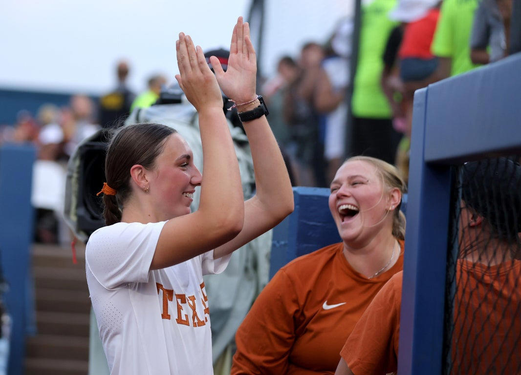 Remarkable photos of Texas softball ace Teagan Kavan