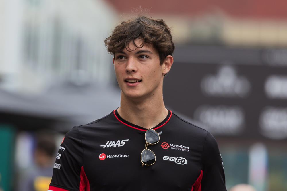 #20 – Isack Hadjar: £1,464 per post, #19 – Jack Doohan: £1,587 per post, #18 – Liam Lawson: £2,409 per post, #17 – Gabriel Bortoleto: £2,647 per post, #16 – Lance Stroll: £3,354 per post, #15 – Kimi Antonelli: £3,844 per post, #14 – Nico Hulkenberg: £5,032 per post, #13 – Ollie Bearman: £5,995 per post, #12 – Esteban Ocon: £5,999 per post, #11 – Yuki Tsunoda: £6,474 per post, #10 – Alex Albon: £7,674 per post, #9 – Oscar Piastri: £8,390 per post, #8 – Pierre Gasly: £13,415 per post, #7 – George Russell: £15,092 per post, #6 – Fernando Alonso: £17,486 per post, #5 – Lando Norris: £23,005 per post, #4 – Carlos Sainz: £26,595 per post, #3 – Max Verstappen: £32,819 per post, #2 – Charles Leclerc: £42,885 per post, #1 – Lewis Hamilton: £94,081 per post