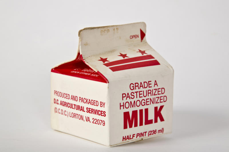 Essential for all phases of life, Complete food, Daily recommendations, Good for sleeping, Can pregnant women drink milk?, Recommended for physical activity, Prevent obesity, Osteoporosis, Cancer prevention, Do you need to boil milk?, Colds and the flu, Worsens gastritis, Lactose intolerance, Milk substitutes