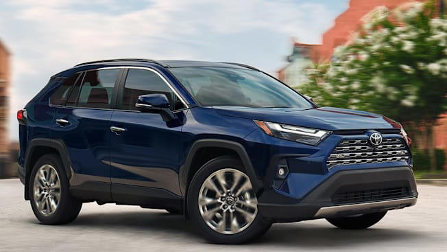 1. The Interior Is 'Meh' , 2. Noisy Engine, 3. Ride Quality, 4. The Hybrid Is Better, 5. New RAV4 Is Coming Soon