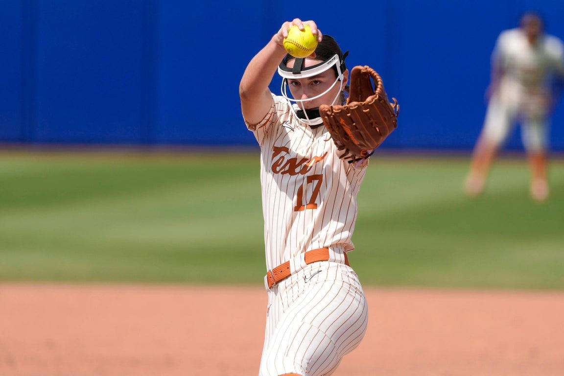 Stellar softball photos from this weekend at the Women's College World Series