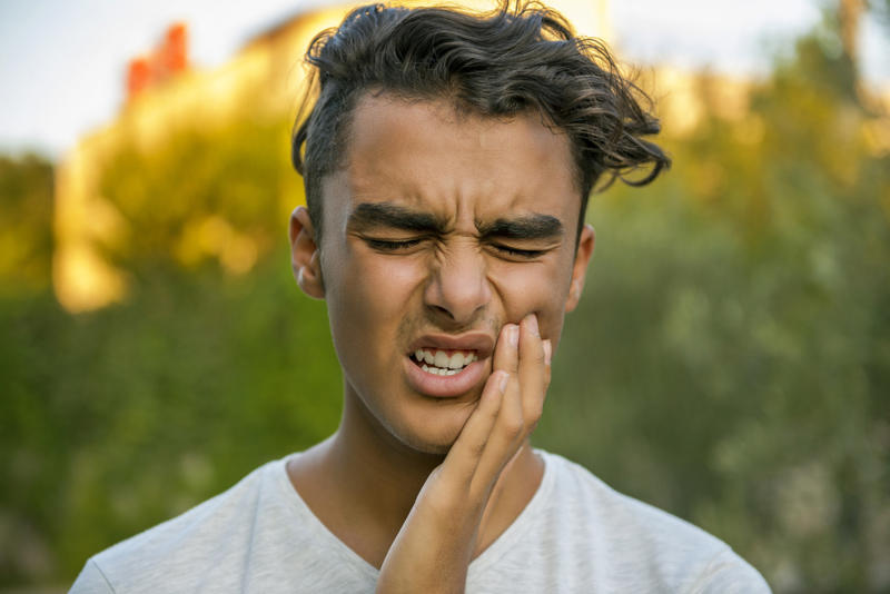 Migraine, Renal colic, Muscle pain, Intracranial hypertension, Natural childbirth, Bite from a bullet ant, Fibromyalgia, Toothache, Appendicitis, Abrasions, Peritonitis, Penile fracture, Cluster headache