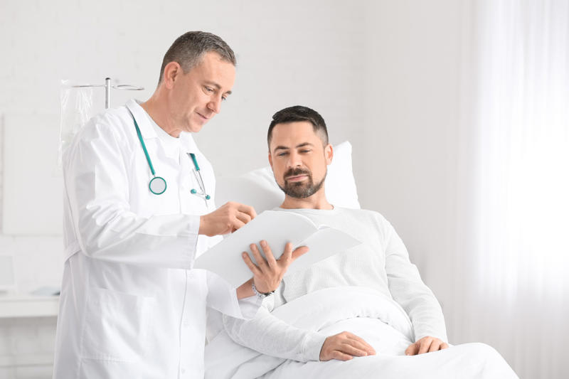 Millennial diagnosis Millennial diagnosis, Colorectal cancer, Abdominal pain, Stool changes, Loss of appetite, Risk factors, Heavy alcohol consumption, Ulcerative colitis and Chron's disease, Gut microbiome, Screening