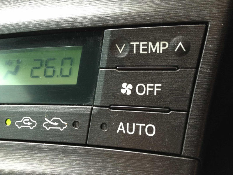 Air conditioning Check the outside, Bodywork, Engine bay, Timing belt, Electrical components, Air conditioning, Transmission, Steering wheel, Documents