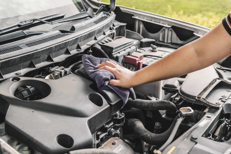 Engine bay Check the outside, Bodywork, Engine bay, Timing belt, Electrical components, Air conditioning, Transmission, Steering wheel, Documents