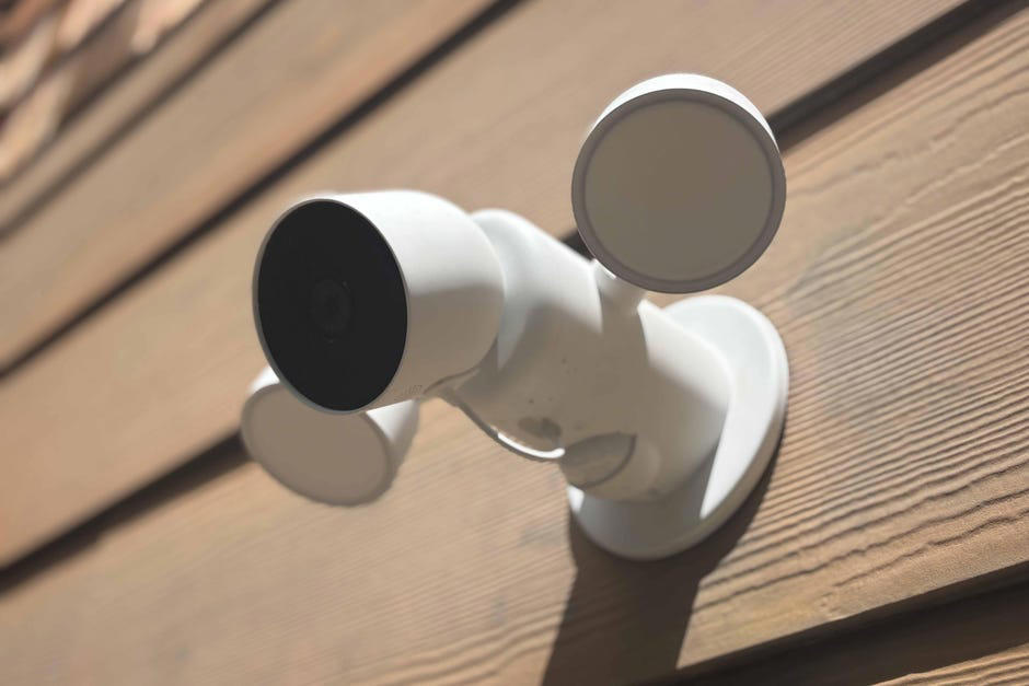 So, which camera mount is best?, Screw-in wall bases, Screw-in base with Magnetic mount, Wired-in mounts, Plug-in shelf mounts (indoor), Wireless shelf mounts, Adhesive sticker mounts, Light bulb mounts, What about solar panel add-ons?