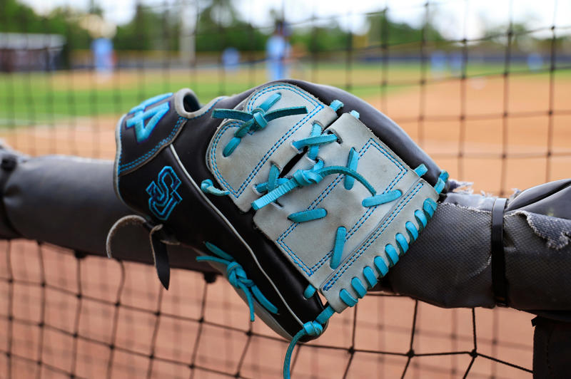 Happy birthday to the baseball glove , Gloves are a personal piece of equipment , The original good field, no hit player , Can gloves get any better? , Long-term love affairs with gloves, The glorious game of catch