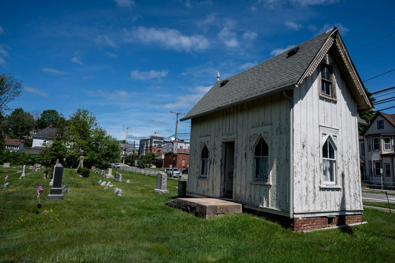 Historic cemetery on Morris County list, Largest grant would go to church , Lakeside theater, Mayo PAC also recommended,  million for historic preservation