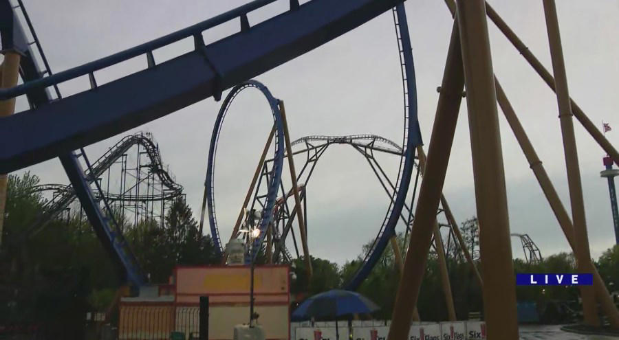 American Eagle, Batman: The Ride, The Dark Knight Coaster, The Flash: Vertical Velocity, Giant Drop, The Joker, Little Dipper, Maxx Force, Raging Bull, Sky Striker, Sprocket Rockets, Superman: Ultimate Flight, Wrath of Rakshasa, X Flight