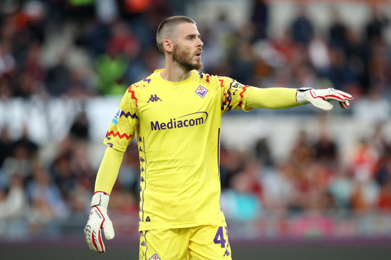Latest transfer news and updates, Mbeumo will not be sold cheaply, Wirtz to Liverpool transfer timeline, 'Positive' Sane talks, Cryptic Bruno Fernandes?, Barcelona eye Martinelli switch, Wirtz hint?, Antony says goodbye, Muslic leaves Plymouth for Schalke, Rashford ready to take pay cut to join Barcelona, Man City put McAtee up for sale, Inzaghi agrees Al Hilal move, Joan Garcia to join Barcelona as Newcastle snubbed again, De Bruyne set for Napoli medical, Manchester United identify Fernandes replacement, Done deal! Everton sign Alcaraz permanently, Done deal! Heitinga leaves Liverpool for Ajax, Juventus interested in appointing Marco Silva, AC Milan decide to send Walker back to Man City, Chelsea book Delap medical for Monday, Spurs make move for Nkunku, Real Madrid plot audacious Lewis-Skelly swoop, Spurs confirm five exits as Danso joins permanently, Ronaldo uncertainty continues, Brentford reject Leverkusen's Flekken bid, Fernandes exit should see Mainoo stay put, Tottenham now favourites to sign Xavi Simons, Liverpool make second bid for Wirtz worth £109m, Arsenal agree personal terms with Sesko during talks over £68m move, Suitors line up for Luis Diaz, Chelsea ask Delap to prioritise Club World Cup, Man United great extends Serie A stay, Delap's Chelsea medical booked, Los Blancos eye Lewis-Skelly, Liverpool confirm Frimpong signing, Amorim predicts Fernandes will stay at United, Liverpool enter race for Ekitike, Man City put McAtee up for sale, Frank issues transfer warning over Mbeumo, Brentford reject Leverkusen's Flekken bid, West Brom begin talks to appoint Mason, Liverpool make second bid for Wirtz, worth £109m, Arsenal agree personal terms with Sesko, Tottenham now favourites to sign Xavi Simons, Sunderland eye Jordan Henderson reunion, Possible Chelsea shirt number for Delap, Arsenal step up talks for £67m Sesko, Alexander-Arnold changes Instagram profile, Spurs leading race for Sane, Alexander-Arnold contract confirmed, Done deal! Alexander-Arnold joins Real Madrid early, Done deal! Allegri returns to AC Milan, AC Milan sack Conceicao as Allegri appointment prepared, Man Utd will move for Osimhen if Fernandes and Rashford leave, Atletico step up Romero pursuit, Rashford willing to take pay cut to join Barcelona, Man City submit first £50m bid for Reijnders, The 'truth' about Arsenal booking Zubimendi medical, Real Madrid plot audacious Lewis-Skelly swoop, Spurs to miss out on Cardoso deal, Real Madrid could sign Alexander-Arnold today, Arsenal told how much Sesko will cost, Bruno Fernandes to decide on Saudi move today, Possible Chelsea shirt number for Delap, New suitor for Joao Pedro, Wirtz and Frimpong to Liverpool update, Chelsea reach agreement for Delap, Chelsea set conditions for Sancho deal, Isak twist, Arsenal close to agreeing Gabriel contract, Liverpool 'knocking on the door' for Kubo transfer, Man City schedule Milan meeting, Arsenal and Chelsea get Rodrygo hope, Arsenal begin Sesko talks, Spurs to miss out on Cardoso deal, Endo breaks silence on Liverpool future, Arsenal told Sesko price, Juve hijack David to Napoli deal, Andrey Santos reveals Chelsea plan, Amorim tight-lipped on Cunha deal, Deal announced, Henry praises Alvarez amid Arsenal links, Done deal, One in, one out at Chelsea, The 'truth' about Arsenal booking Zubimendi medical, Man City want several signings in before Club World Cup, Done deal! Bayern sign Tah, Man Utd join race for Lee Kang-in, Delap tells clubs he is joining Chelsea, Arsenal join race for Alvarez, Chelsea win race to sign Delap, Atletico step up Romero pursuit, Chelsea make contact over Gyokeres, Ronaldo to confirm Al-Nassr exit today, Liverpool poach Tottenham scout, Tottenham to let four players leave