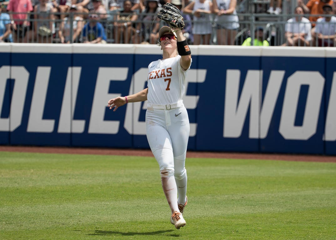 Unbelievable photos from Monday at the Women's College World Series
