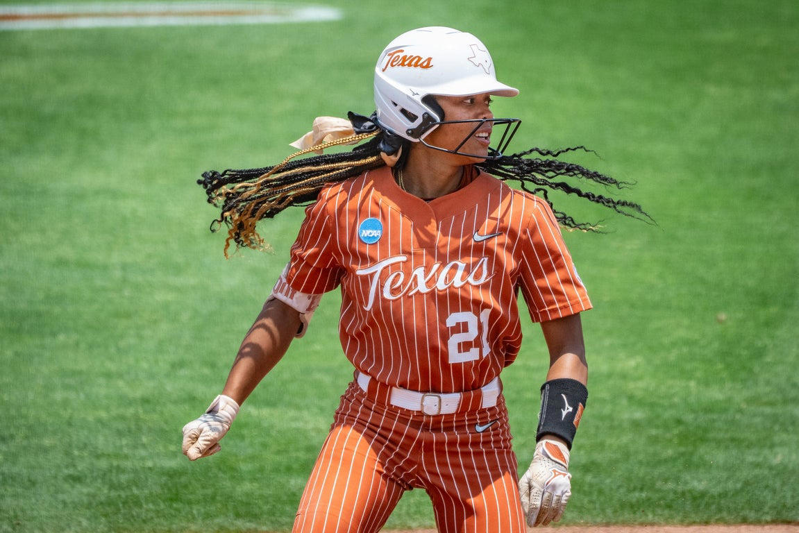 Previewing Texas Tech vs Texas in the Women's College World Series championship, with photos