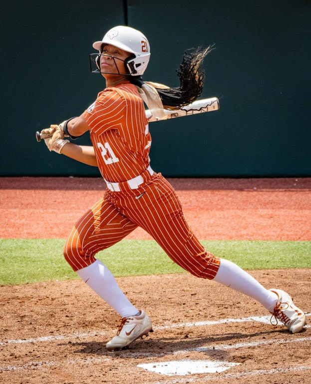 Previewing Texas Tech vs Texas in the Women's College World Series championship, with photos