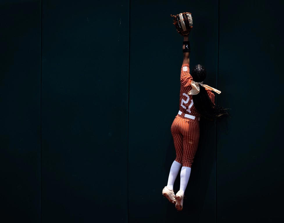 Previewing Texas Tech vs Texas in the Women's College World Series championship, with photos