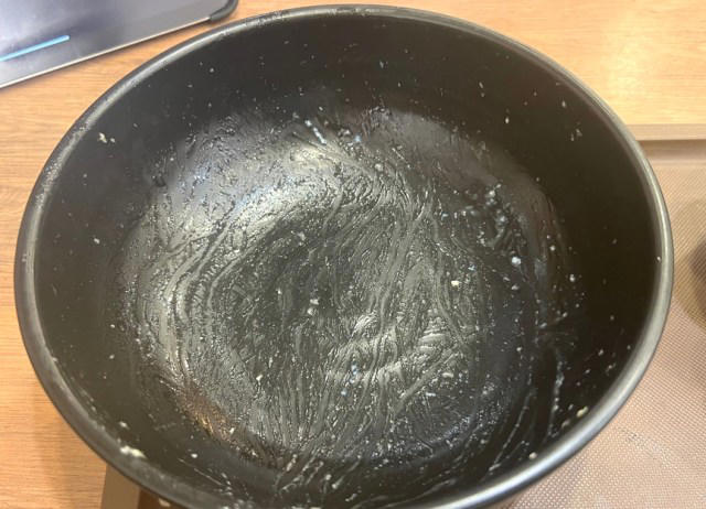 ・すた丼屋の最強盛り「超鬼肉飯増量」, ・戦闘準備完了！ タイマーセット開始, ・スピード全開！ とろろパワーで加速, ・50歳からの挑戦