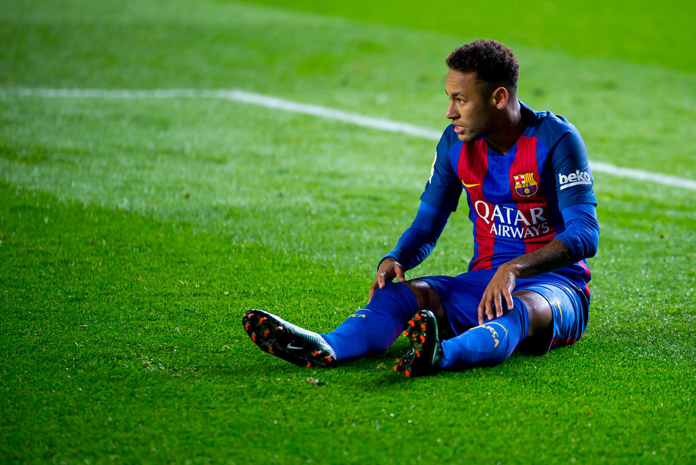 25. Neymar – Santos to Barcelona (£73.3m, 2013), 24. Romelu Lukaku – Everton to Manchester United (£74.8m, 2017), =21. Neymar – PSG to Al-Hilal (£76.5m, 2023), =21. Gonzalo Higuain – Napoli to Juventus (£76.5m, 2016), =19. Cristiano Ronaldo – Manchester United to Real Madrid (£79.9m, 2009), 18. Antony – Ajax to Manchester United (£80.8m, 2022), =15. Cristiano Ronaldo – Real Madrid to Juventus (£85m, 2018), =15. Harry Kane – Tottenham to Bayern Munich (£85m, 2023), 14. Gareth Bale – Tottenham to Real Madrid (£85.7m, 2013), 13. Jude Bellingham – Dortmund to Real Madrid (£87.6m, 2023), =11. Paul Pogba – Juventus to Manchester United (£89.3m, 2016), 10. Romelu Lukaku – Inter to Chelsea (£97.8m, 2021), =7. Jack Grealish – Aston Villa to Manchester City (£99.5m, 2021), =7. Declan Rice – West Ham to Arsenal (£99.5m, 2023), =5. Antoine Griezmann – Atletico Madrid to Barcelona (£102m, 2019), =5. Philippe Coutinho – Liverpool to Barcelona (£102m, 2018), 4. Enzo Fernandez – Benfica to Chelsea (£102.9m, 2023), 3. Joao Felix – Benfica to Atletico Madrid (£107.1m, 2019), 2. Kylian Mbappe – Monaco to PSG (£123.3m, 2017), 1. Neymar – Barcelona to PSG (£188.7m, 2017), The 25 Most Expensive Football Transfers of All Time – Ranked