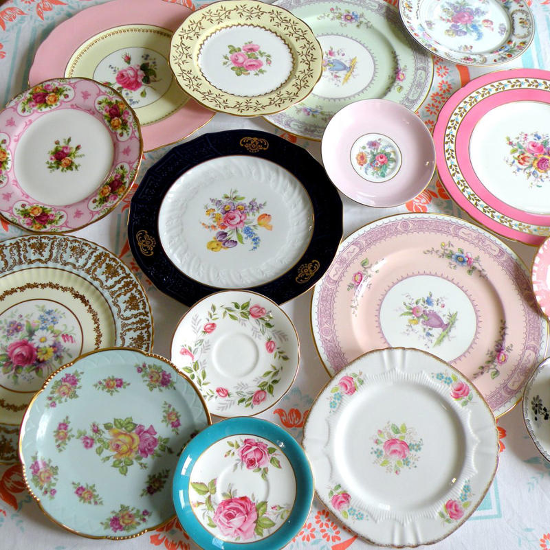 5) China sets 1) Depression glass, 2) Midcentury furnishings, 3) Porcelain dolls, 4) Vinyl records, 5) China sets, 6) Pocket watches, 8) Pyrex bowls, 9) Handbags, 10) Cameo brooches, 11) Costume jewelry, 12) Linen tablecloths, 13) Vintage buttons and sewing kits, 15) Quilts, 17) Rotary phones, 18) Crystal candy dishes, 19) Needlepoint, 20) Vanity Sets