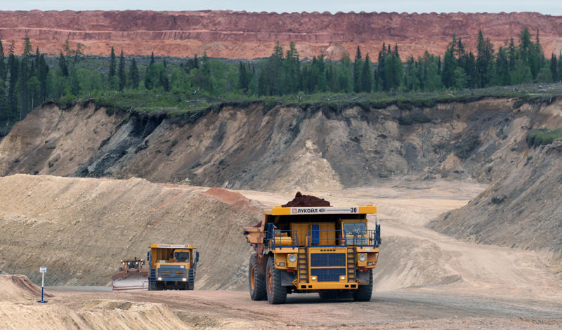 9. Lomonosov diamond mine, Russia 10. Mir diamond mine, Russia, 9. Lomonosov diamond mine, Russia, 8. Venetia diamond mine, South Africa, 7. Ekati diamond mine, Canada, 6. Catoca diamond mine, Angola, 5. Orapa Mine, Botswana, 4. Nyurba diamond mine, Russia, 3. Udachny diamond mine, Russia, 2. Jwaneng diamond mine, Botswana, 1. Aikhal diamond mine, Russia