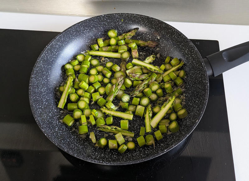 Main Dish, Ingredients, Materials, Preparation