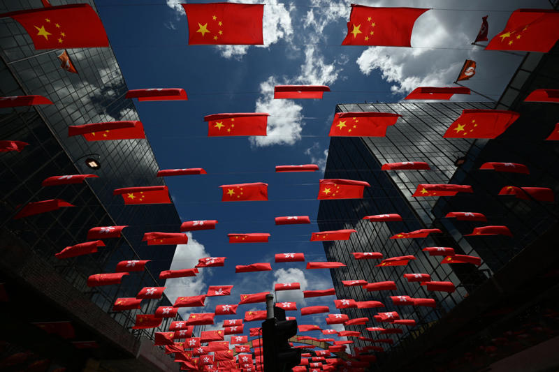 10. Hong Kong Monetary Authority Investment Portfolio - Hong Kong, China SAR, 9. Qatar Investment Authority - Qatar, 8. Indonesia Investment Authority - Indonesia, 7. GIC Private Limited - Singapore, 6. Public Investment Fund - Saudi Arabia, 5. Kuwait Investment Authority - Kuwait, 4. Abu Dhabi Investment Authority - Abu Dhabi, 3. SAFE Investment Company - China, 2. China Investment Corporation - China, 1. Norway Government Pension Fund Global - Norway