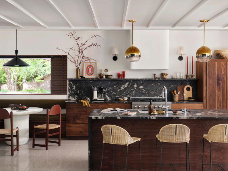 What Is a Half Backsplash?, Why Designers Are Loving the Half-Height Look, It’s Decorative and Functional, The Verdict on Half Backsplashes